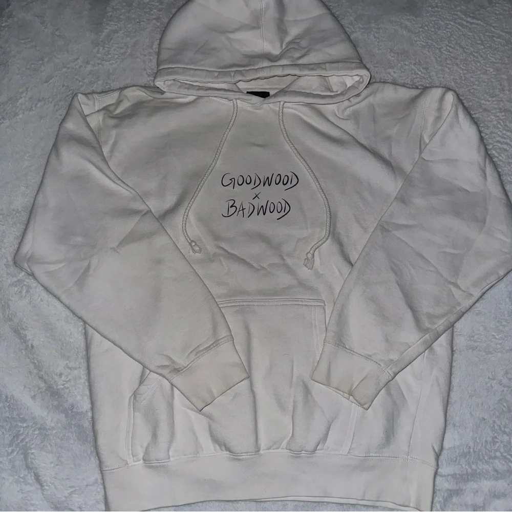 badwood x goodwood white cherub baby angel pullover hoodie sweatshirt size med - Picture 2 of 7